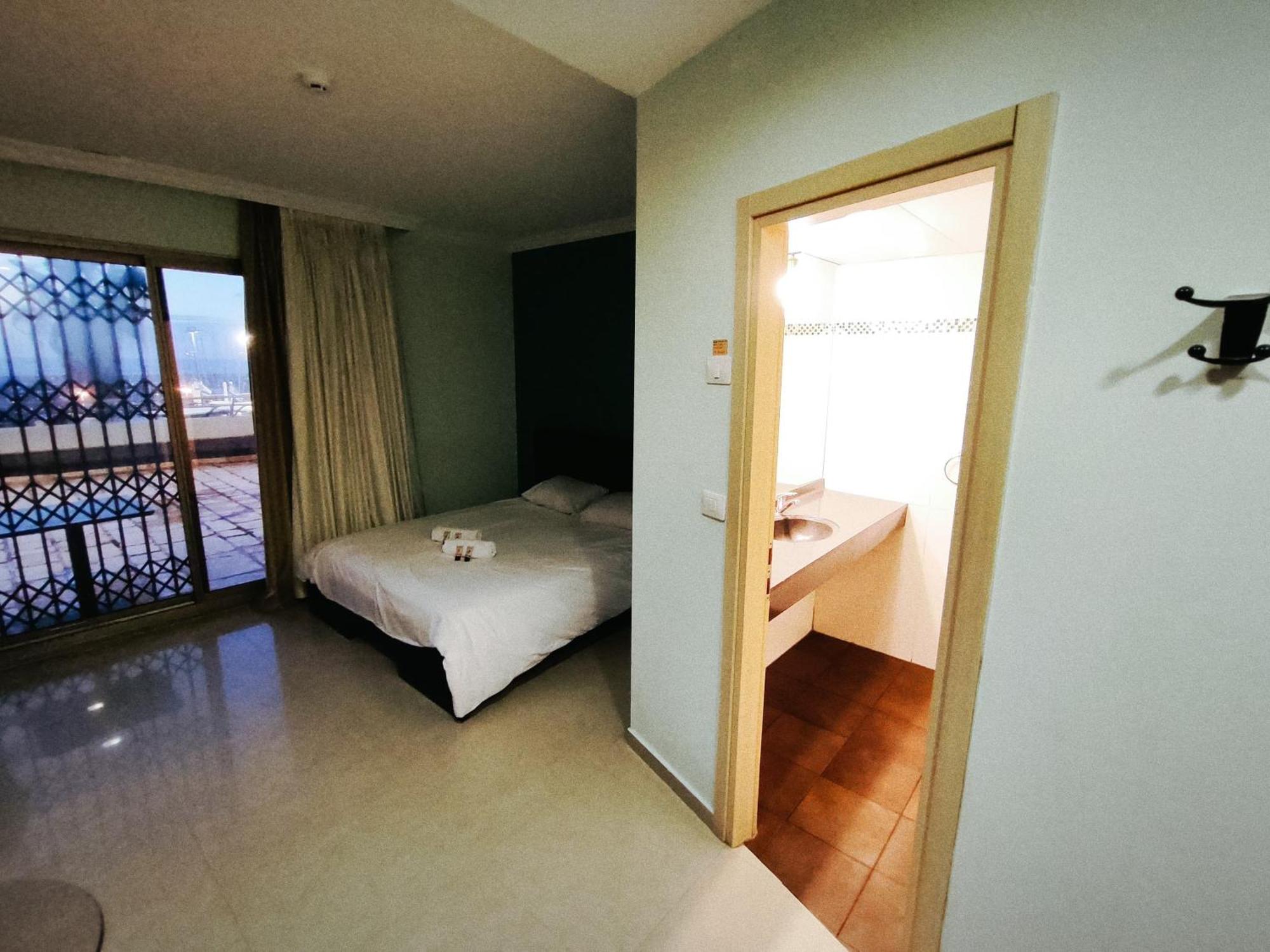 תל אביב Marina Beach Hotel מראה חיצוני תמונה