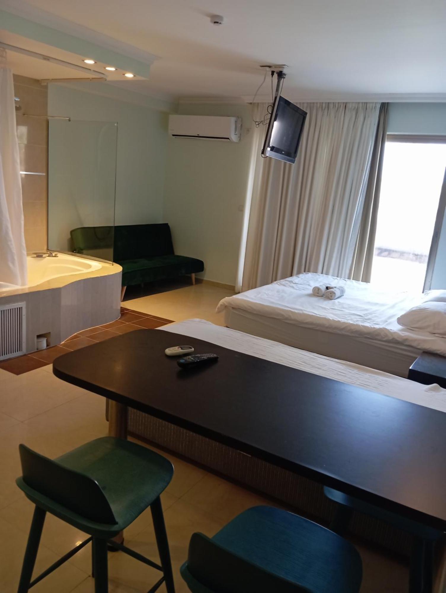 תל אביב Marina Beach Hotel מראה חיצוני תמונה